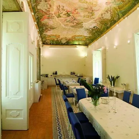 Maison Tofani بيت ضيافة سورينتو