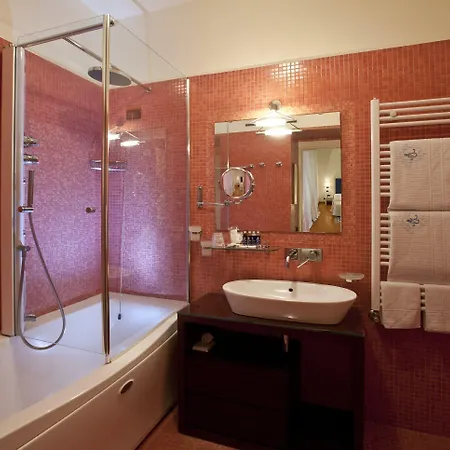 Gasthuis Maison Tofani 4*