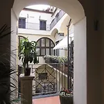 Maison d'hôtes Maison Tofani 4*